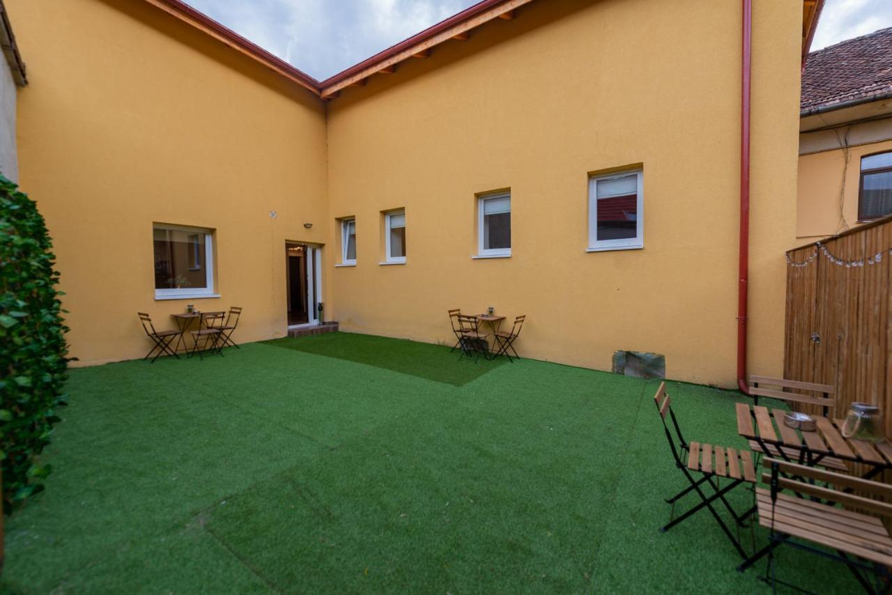 Hotel Fernweh Haus Brașov Exterior foto